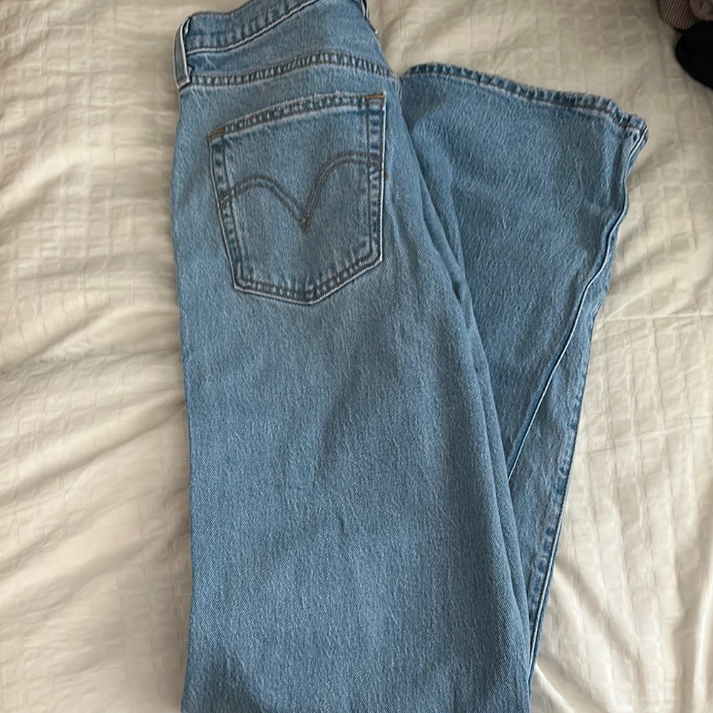 Levi’s Ribcage Bell Jeans
